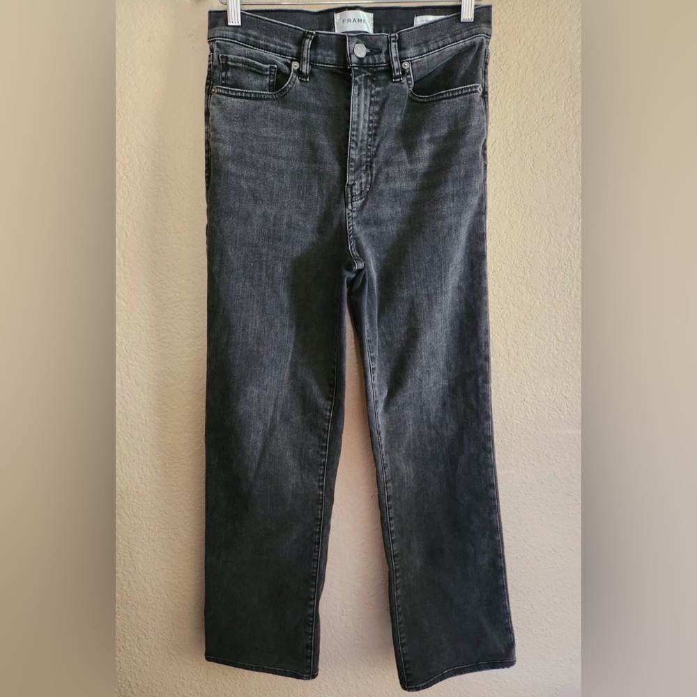 Frame le sleek straight black wash jeans size 28
